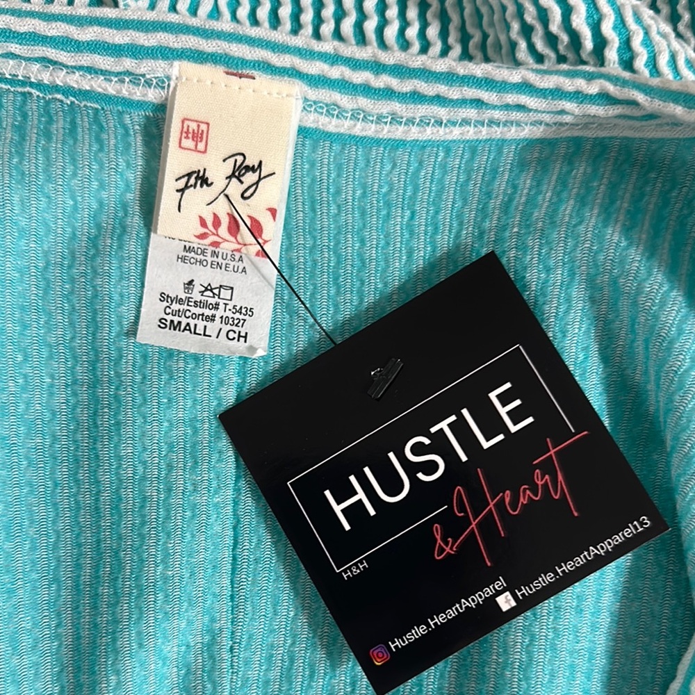 NWT 7TH RAY Ribbed Springtime Blouse in aqua‎ - Picture 2 of 4